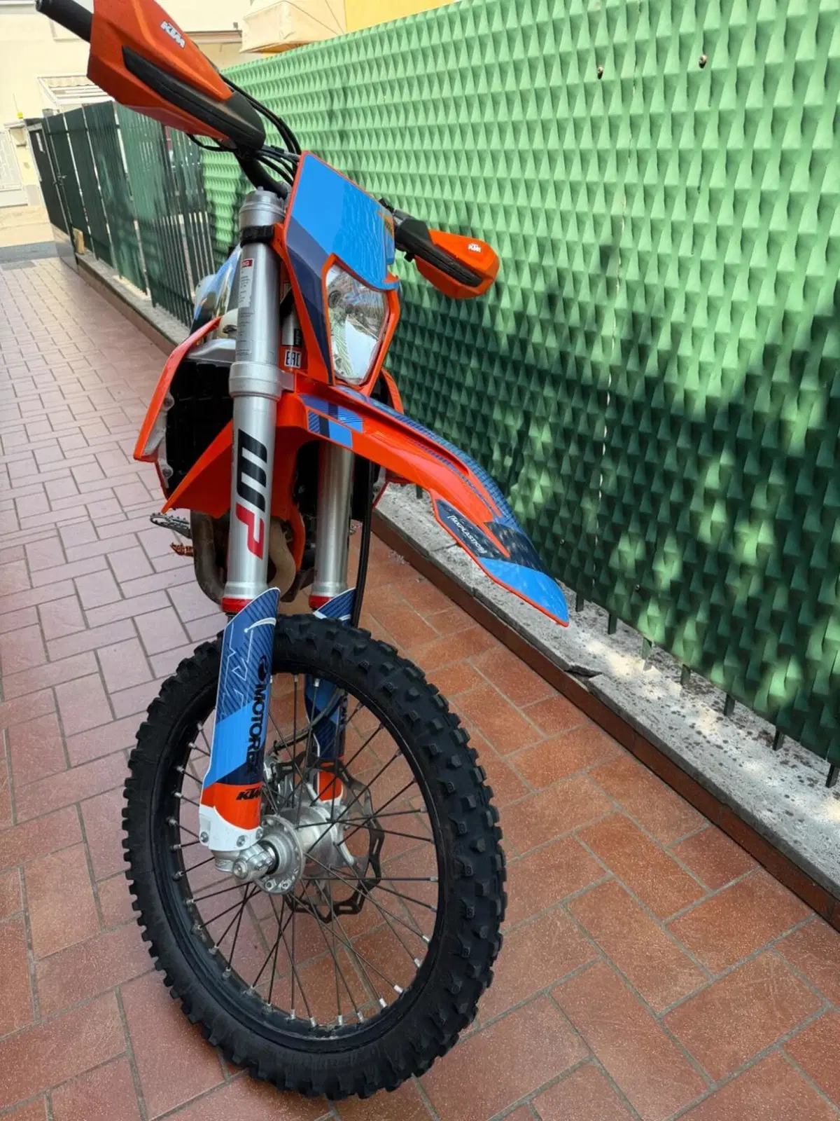KTM 350 EXC-F (2023) (4)