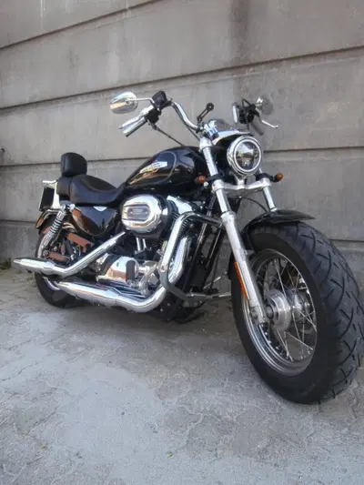 Harley-Davidson 1200 Custom (2007 - 13) - XL 1200C usata