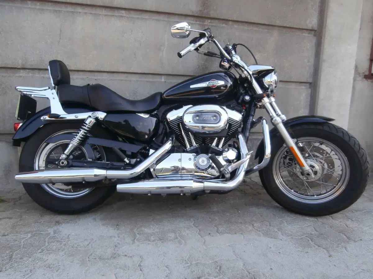 Harley-Davidson 1200 Custom (2007 - 13) - XL 1200C (3)