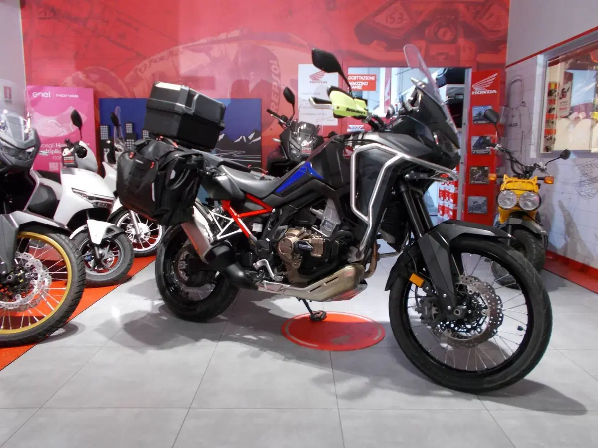 Honda Africa Twin CRF 1100L Urban DCT (2022 - 23) (9)