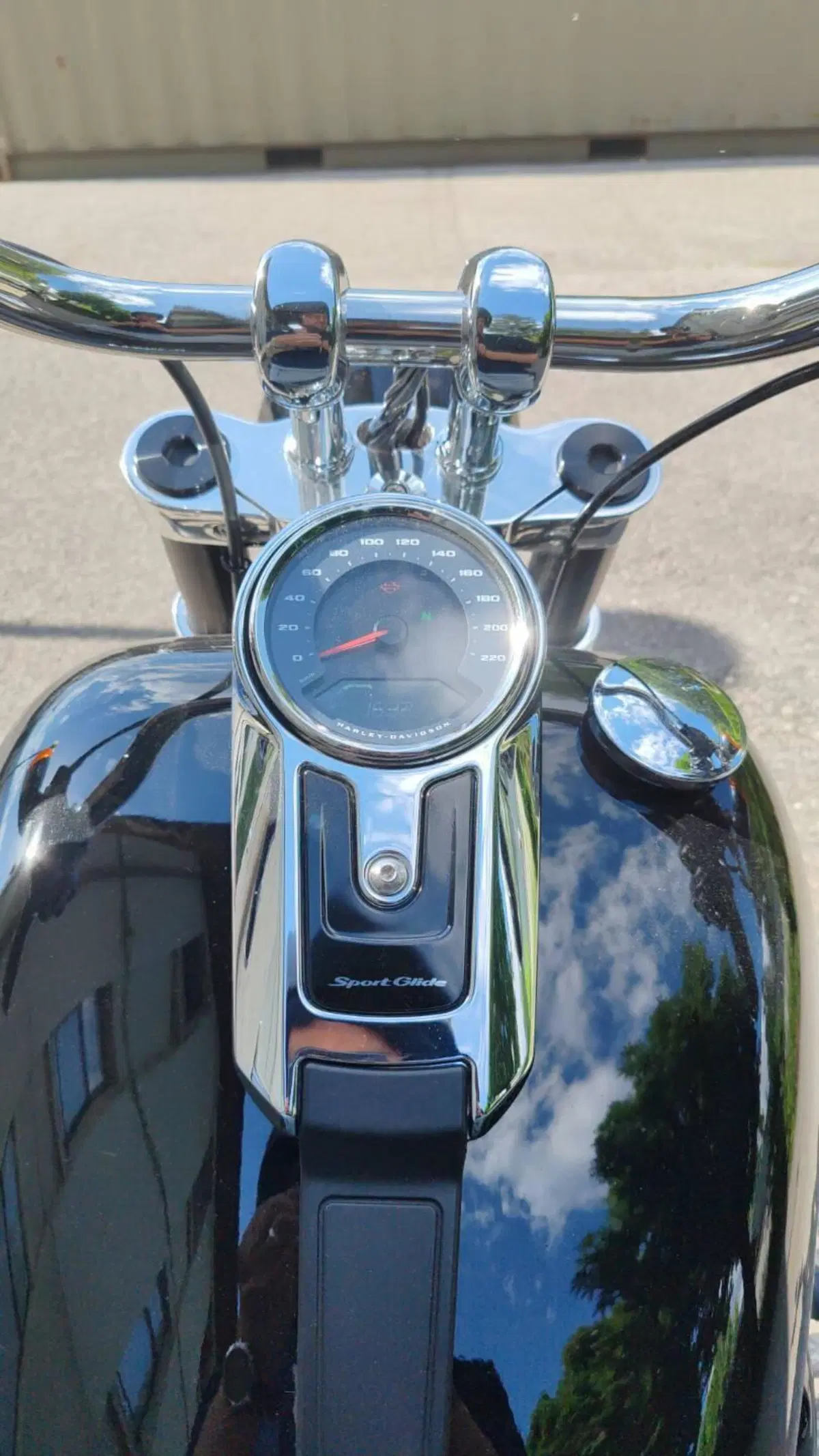 Harley-Davidson Sport Glide (2021 - 25) (2)