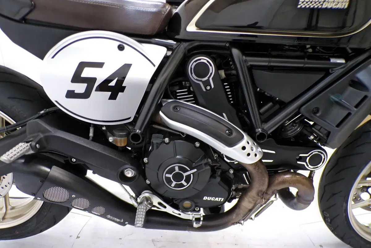 Ducati Scrambler 800 Cafè Racer (2017 - 21) (8)