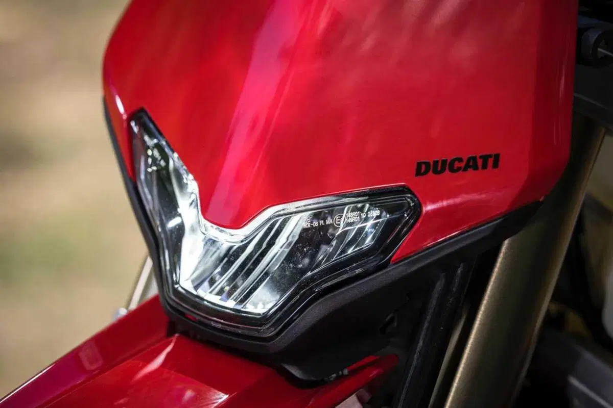 Desmo450 EDS, l'abbiamo provata in fettucciato e in linea, ecco come va la moto da enduro di Ducati! [VIDEO e GALLERY] (14)