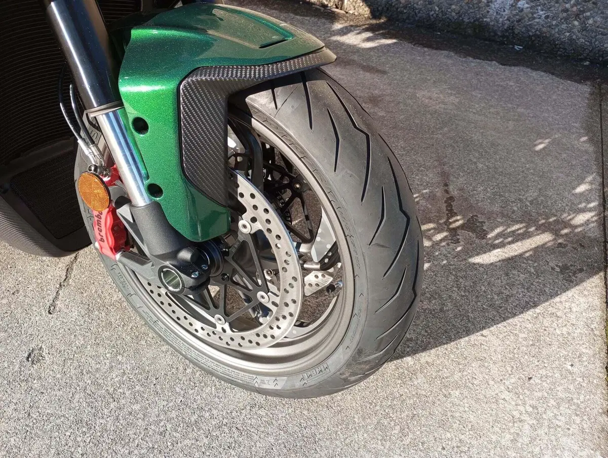 Ducati Diavel for Bentley (2024) (8)