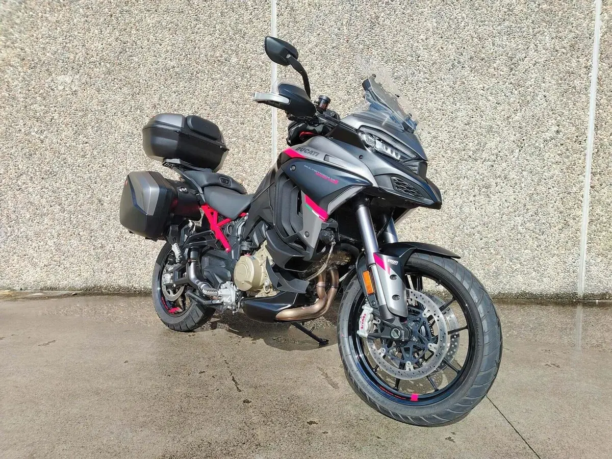 Ducati Multistrada V4 S Grand Tour (2024) (3)