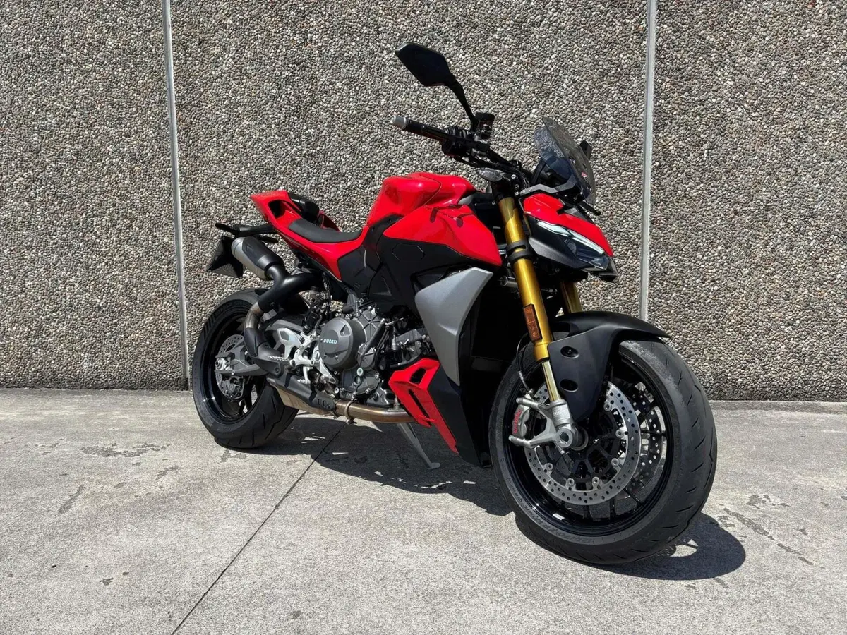 Ducati Streetfighter V2 S (2025 - 26) (4)