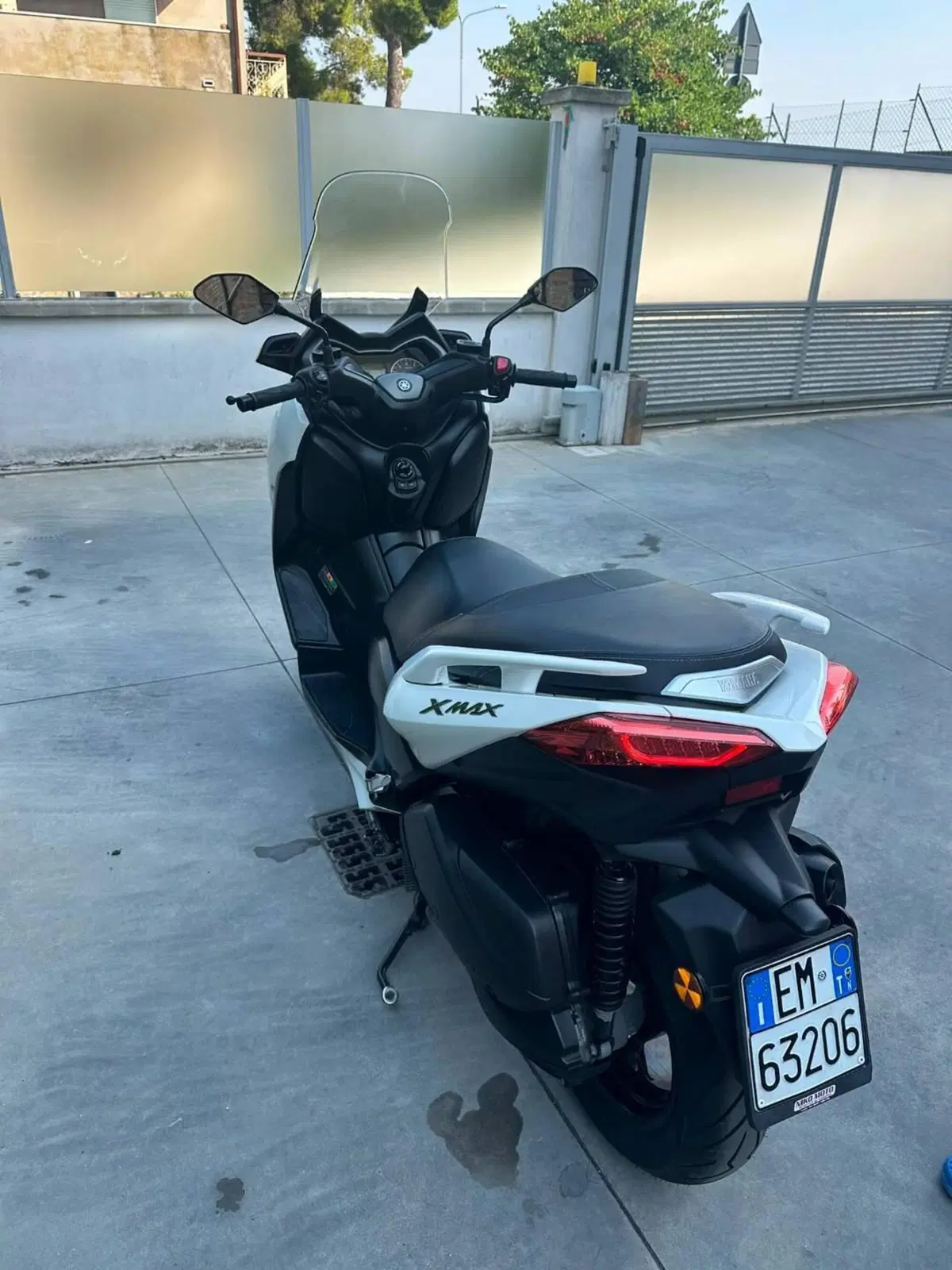 Yamaha X-Max 300 ABS (2017 - 20) (3)