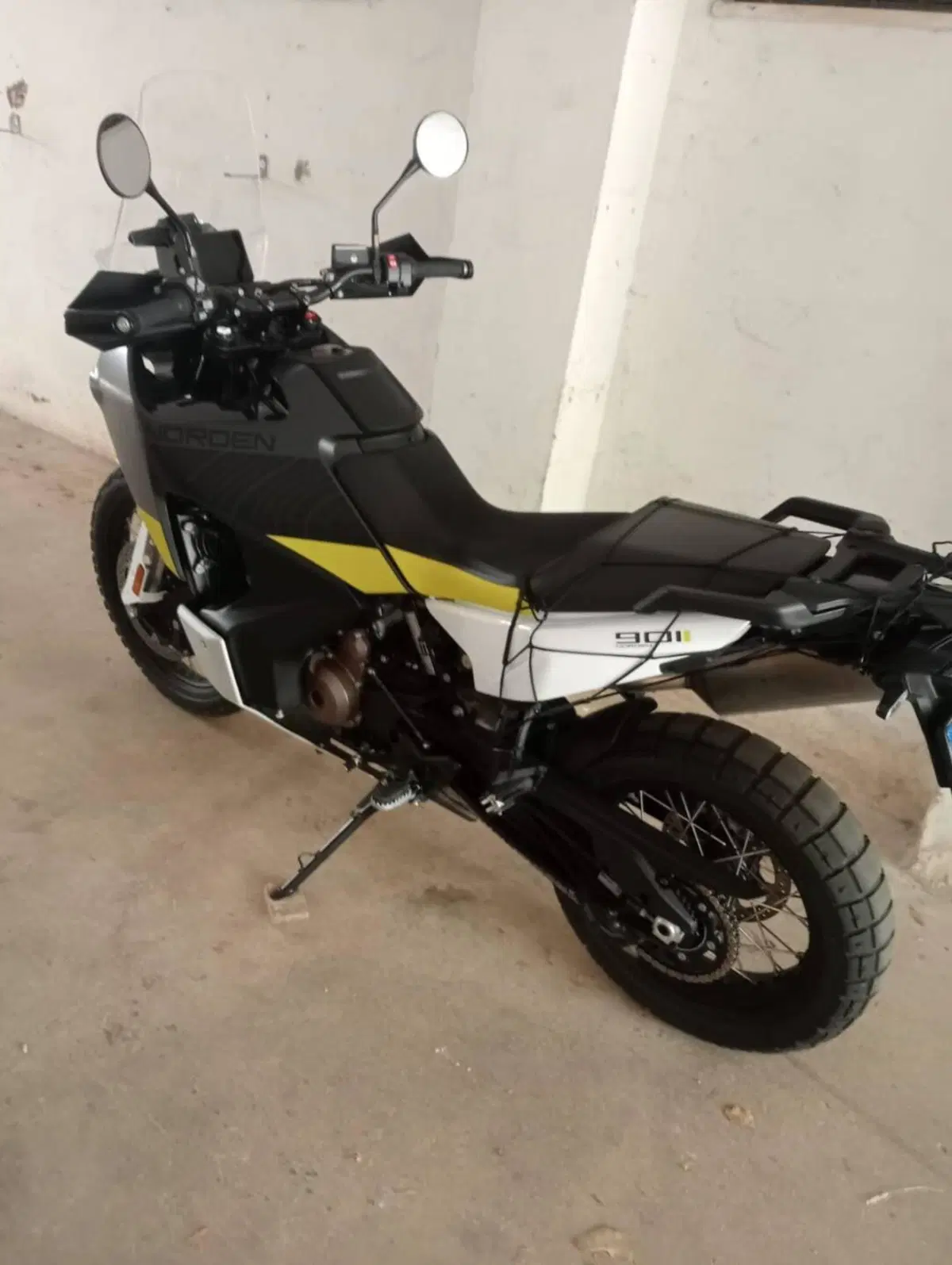 Husqvarna Norden 901 (2022 - 26) (14)