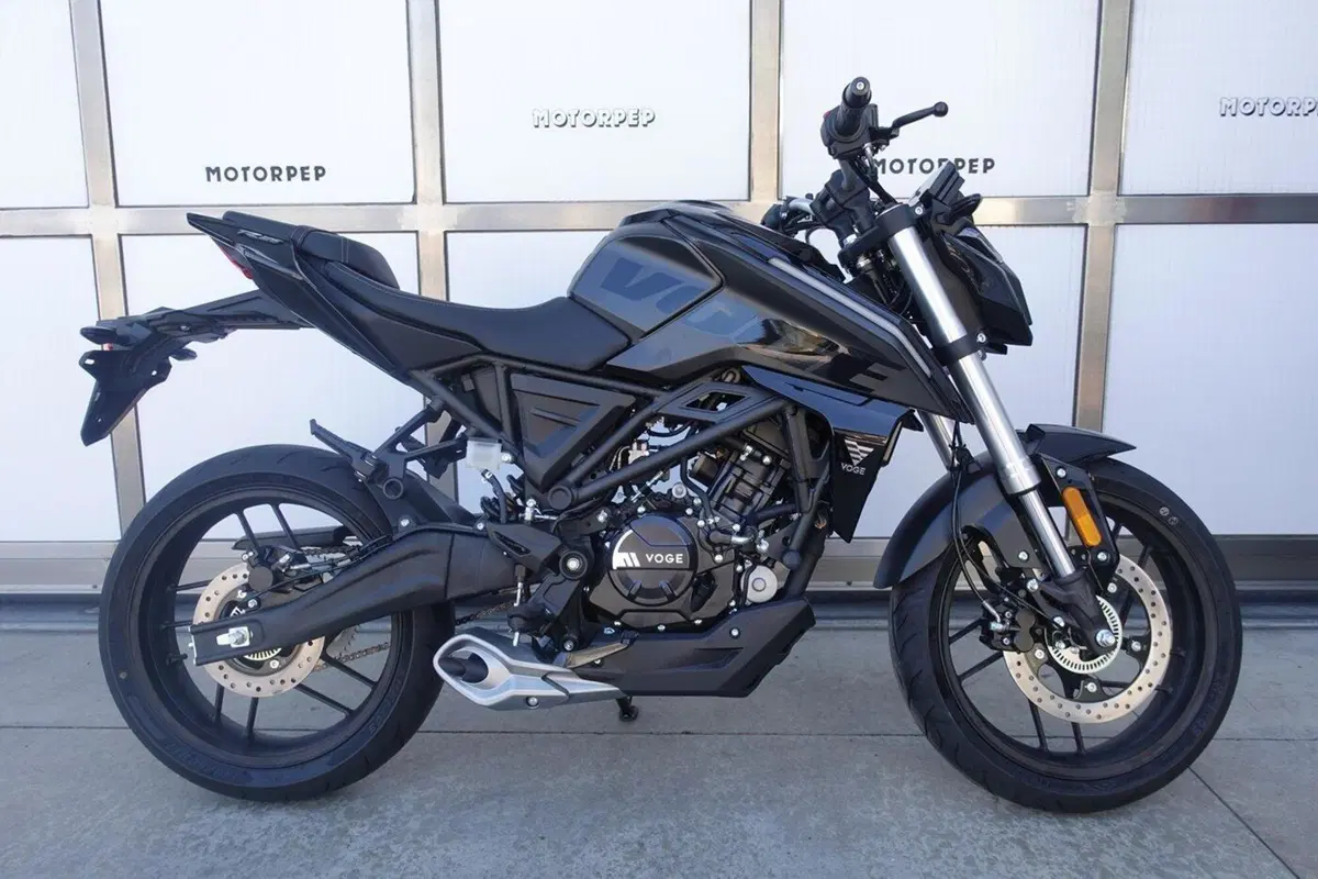 Voge Brivido 125R (2023 - 26) (2)