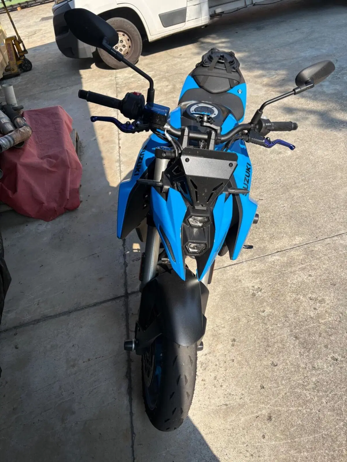 Suzuki GSX-8S (2023 - 24) (3)