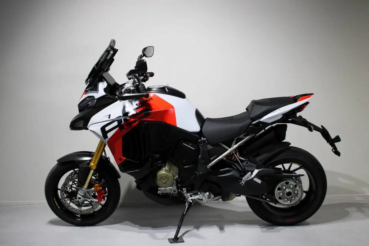 Ducati Multistrada V4 RS (2024 - 25) (4)