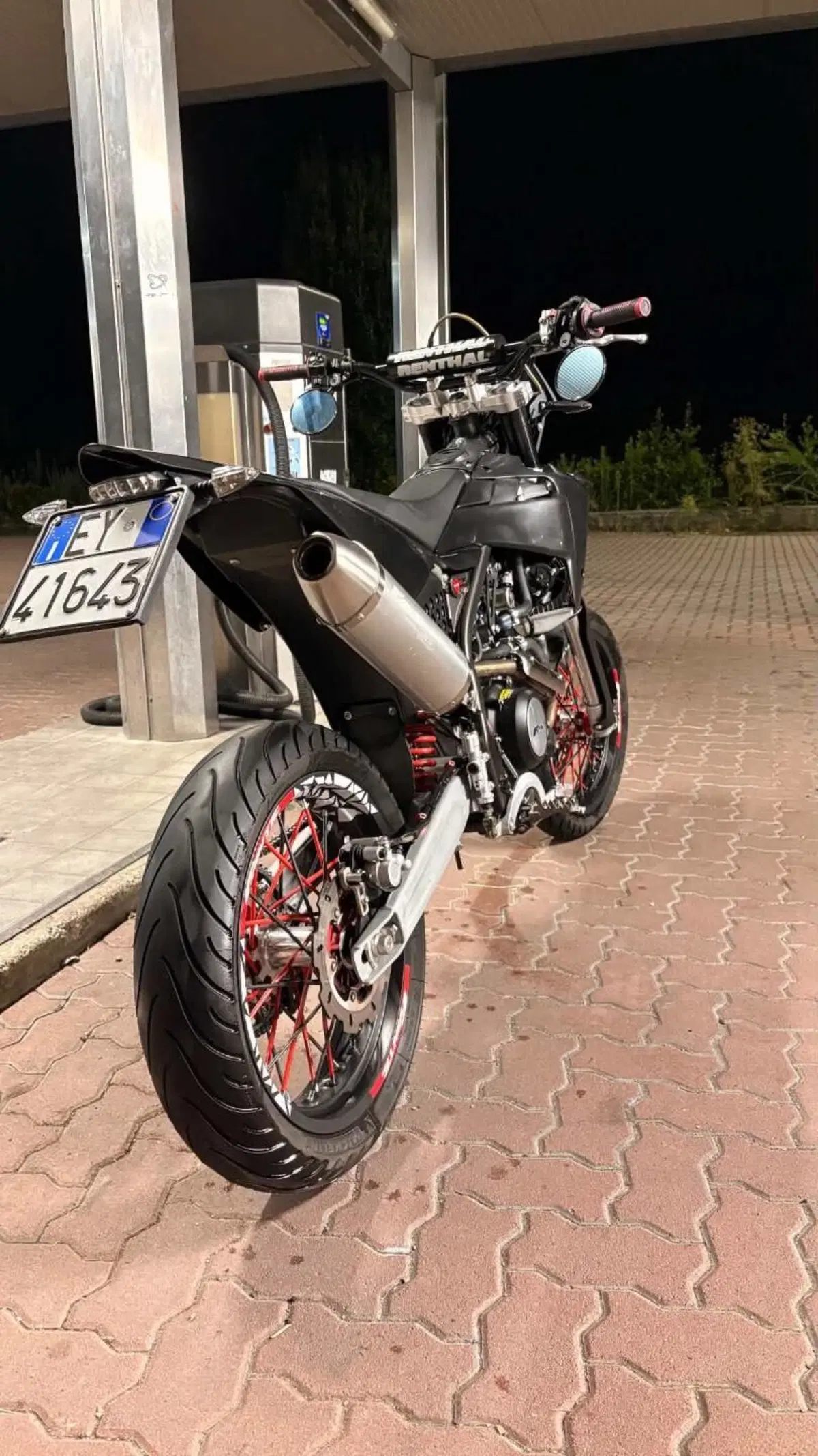 Fantic Motor XMF 125 Motard Performance 4t (2021 - 22) (2)