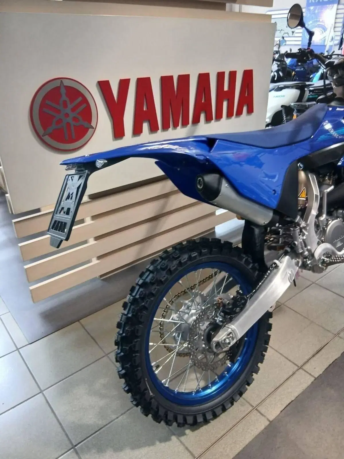 Yamaha YZ 125 (2027) (4)