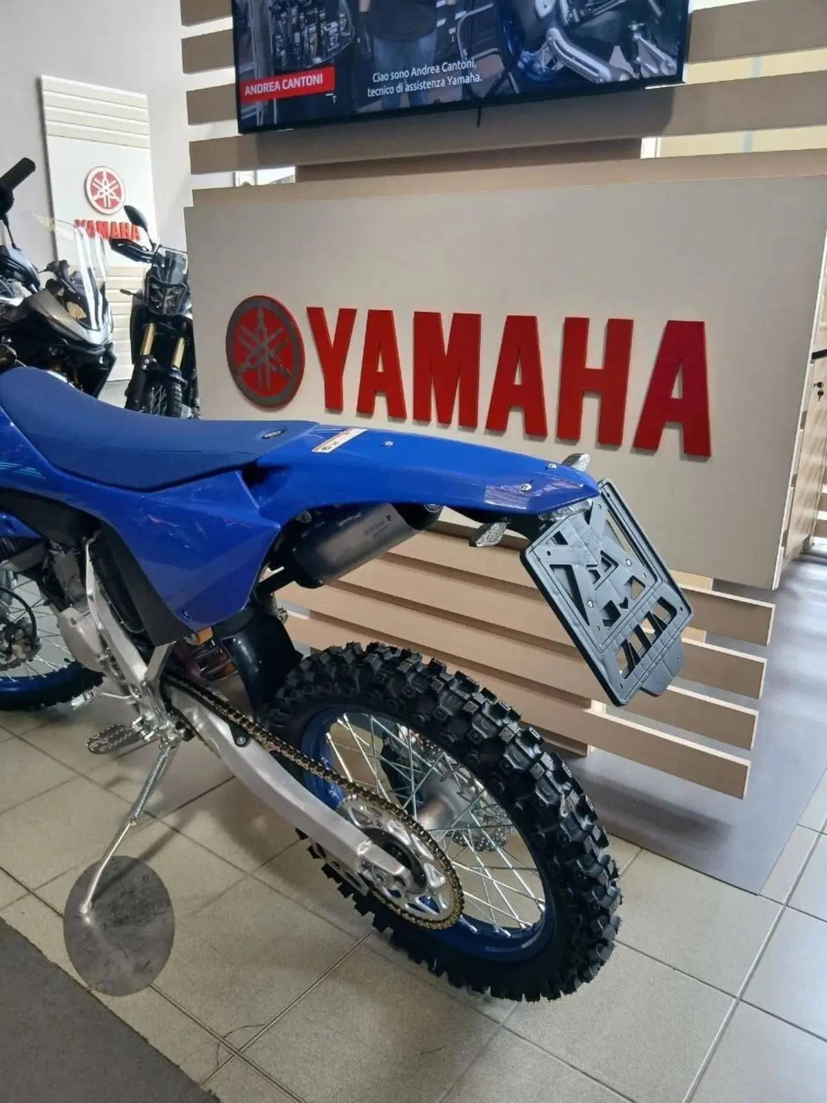 Yamaha YZ 125 (2027) (7)