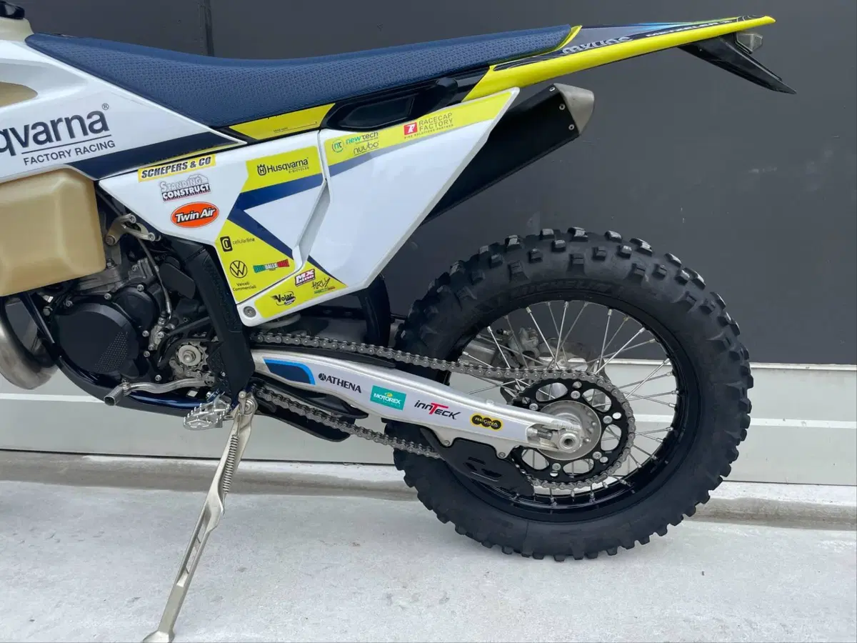 Husqvarna TE 250 (2024) (5)
