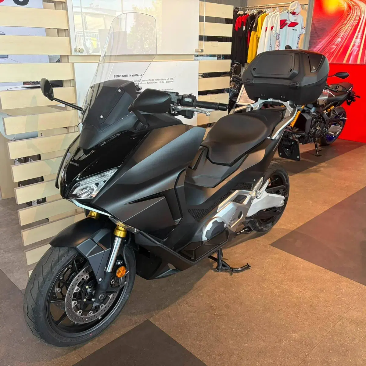 Honda Forza 750 DCT (2021 - 24) (9)
