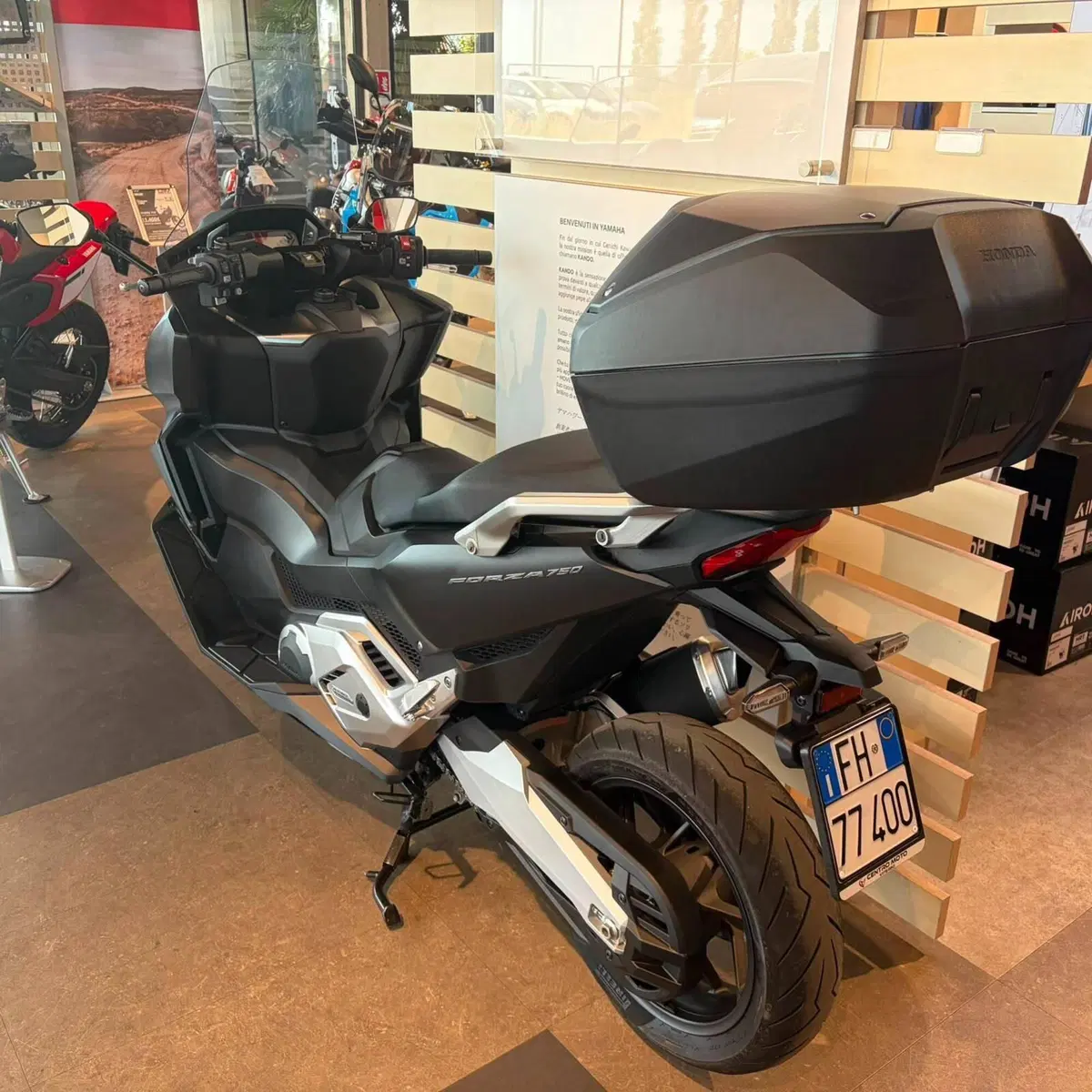 Honda Forza 750 DCT (2021 - 24) (10)