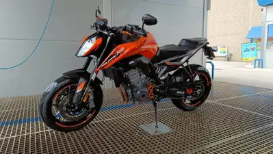 KTM 790 Duke L (2023 - 24) usata