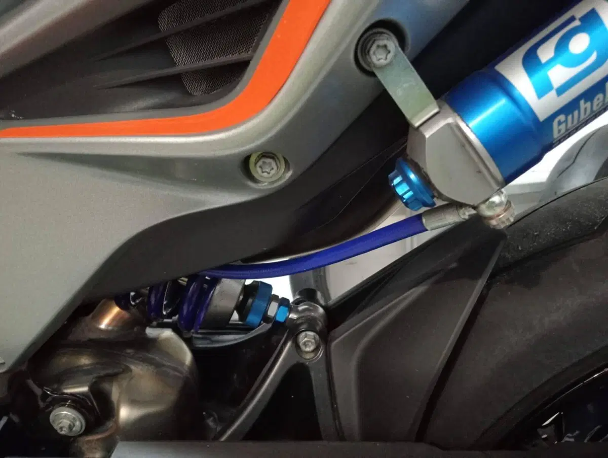 KTM 790 Duke L (2019 - 20) (5)