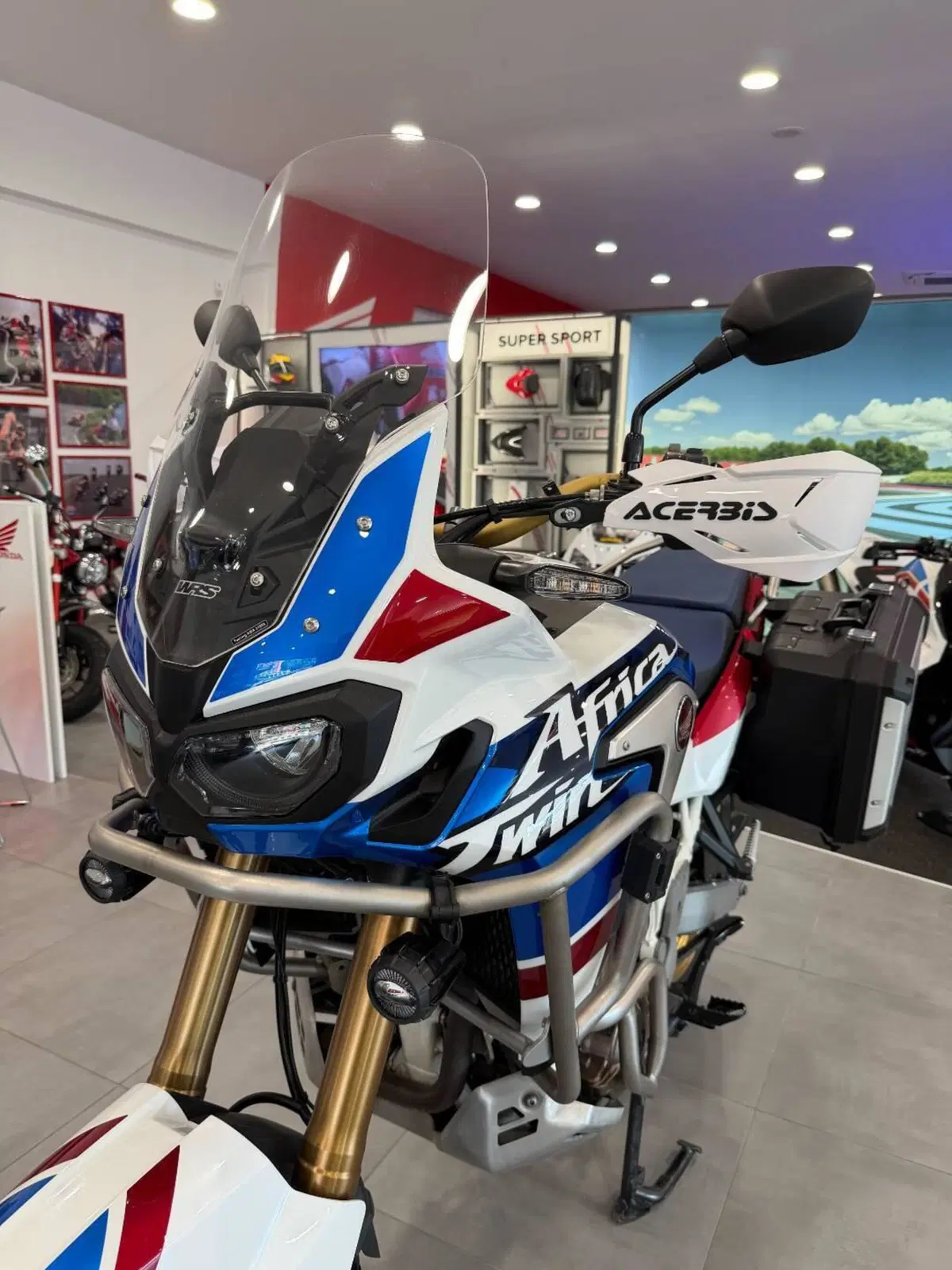 Honda Africa Twin CRF 1000L Adventure Sports DCT (2018 - 19) (2)