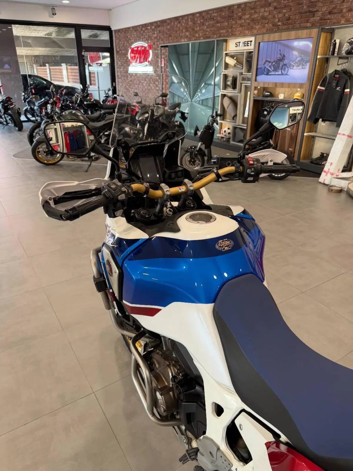 Honda Africa Twin CRF 1000L Adventure Sports DCT (2018 - 19) (9)