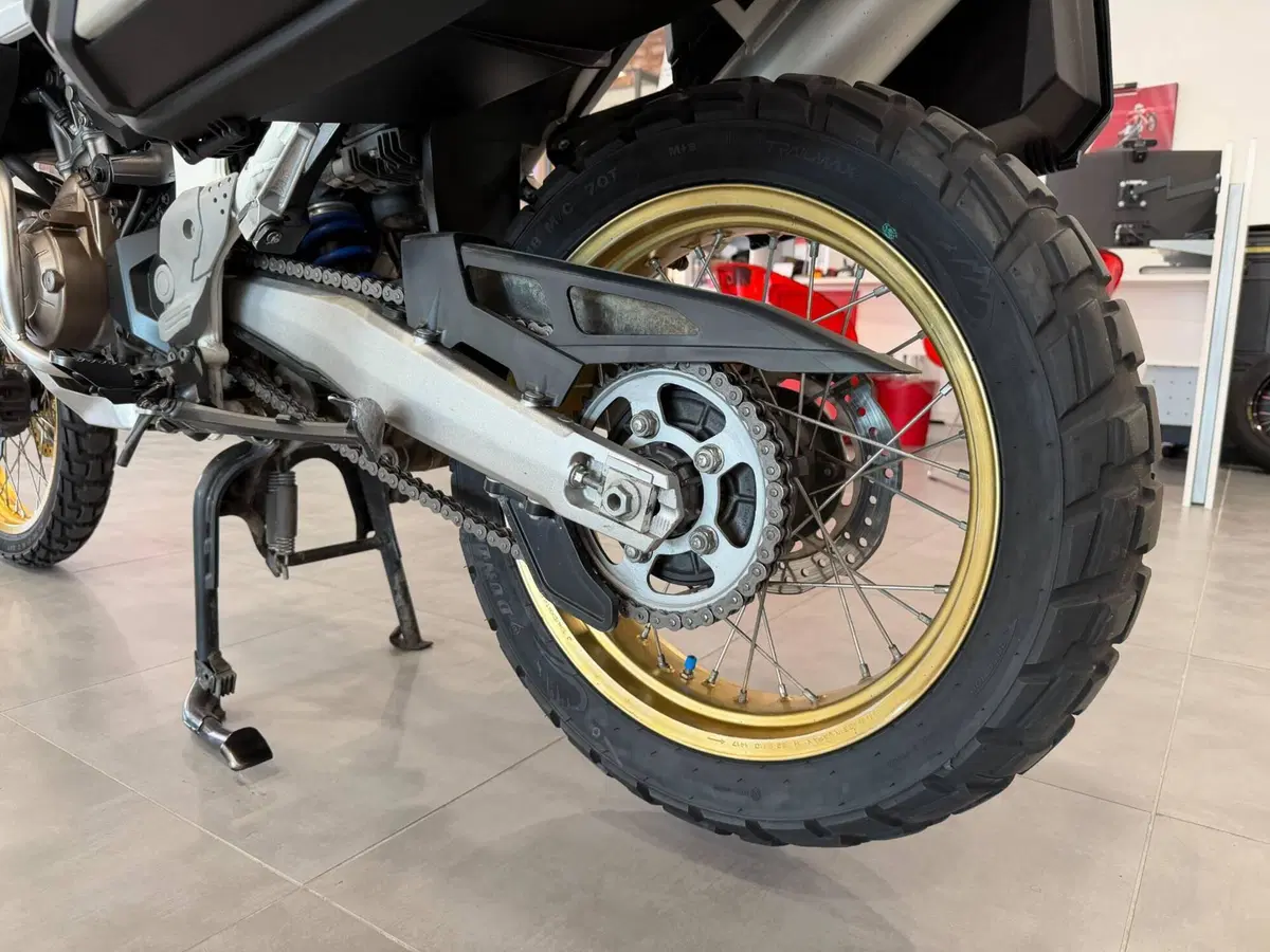 Honda Africa Twin CRF 1000L Adventure Sports DCT (2018 - 19) (14)