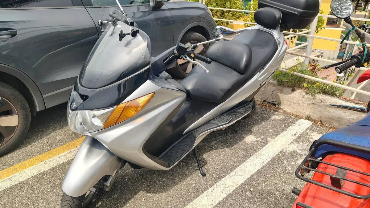 Suzuki Burgman AN 400 Businnes (2001 - 03) (2)