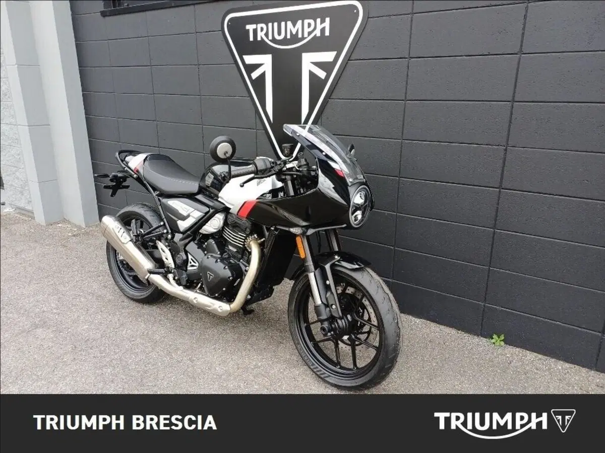 Triumph Thruxton 400 (2026) (2)