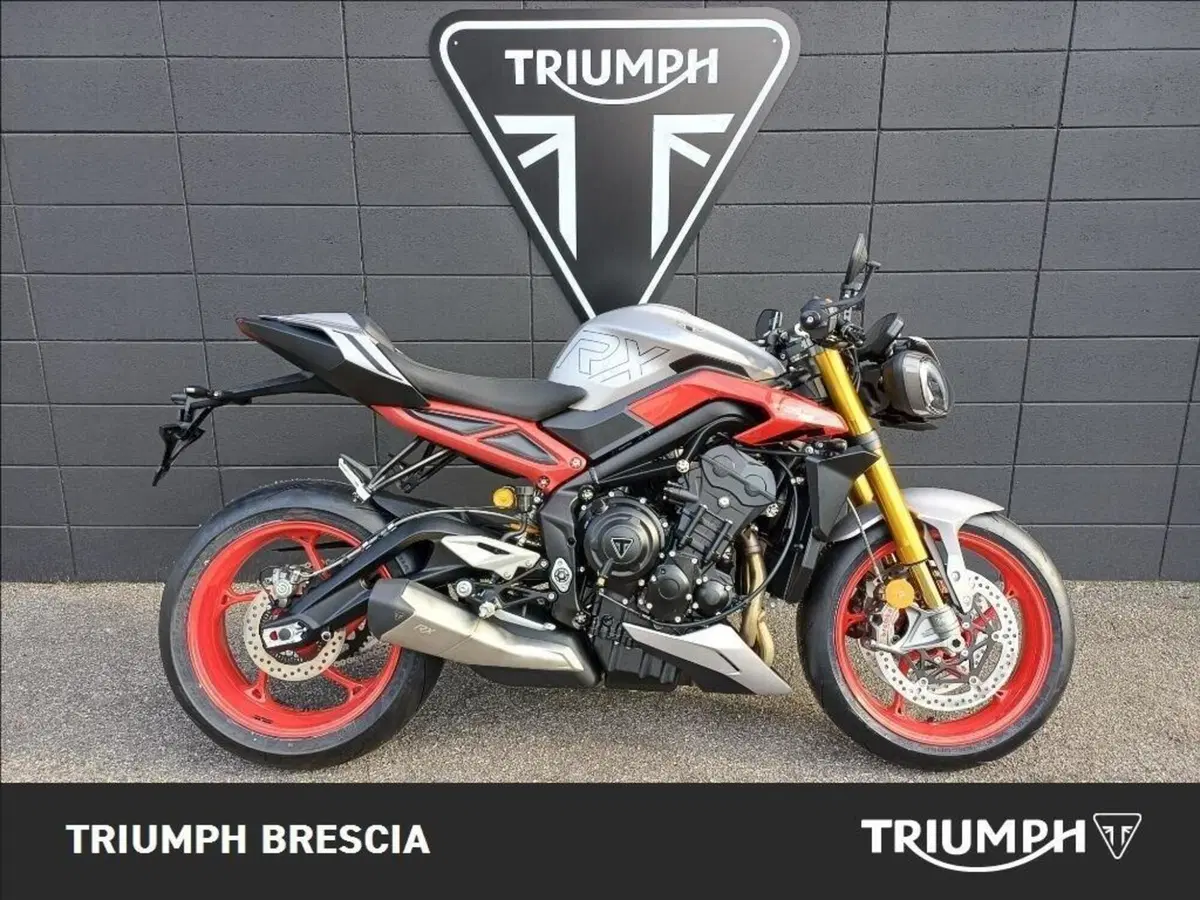 Triumph Street Triple 765 RX (2026)