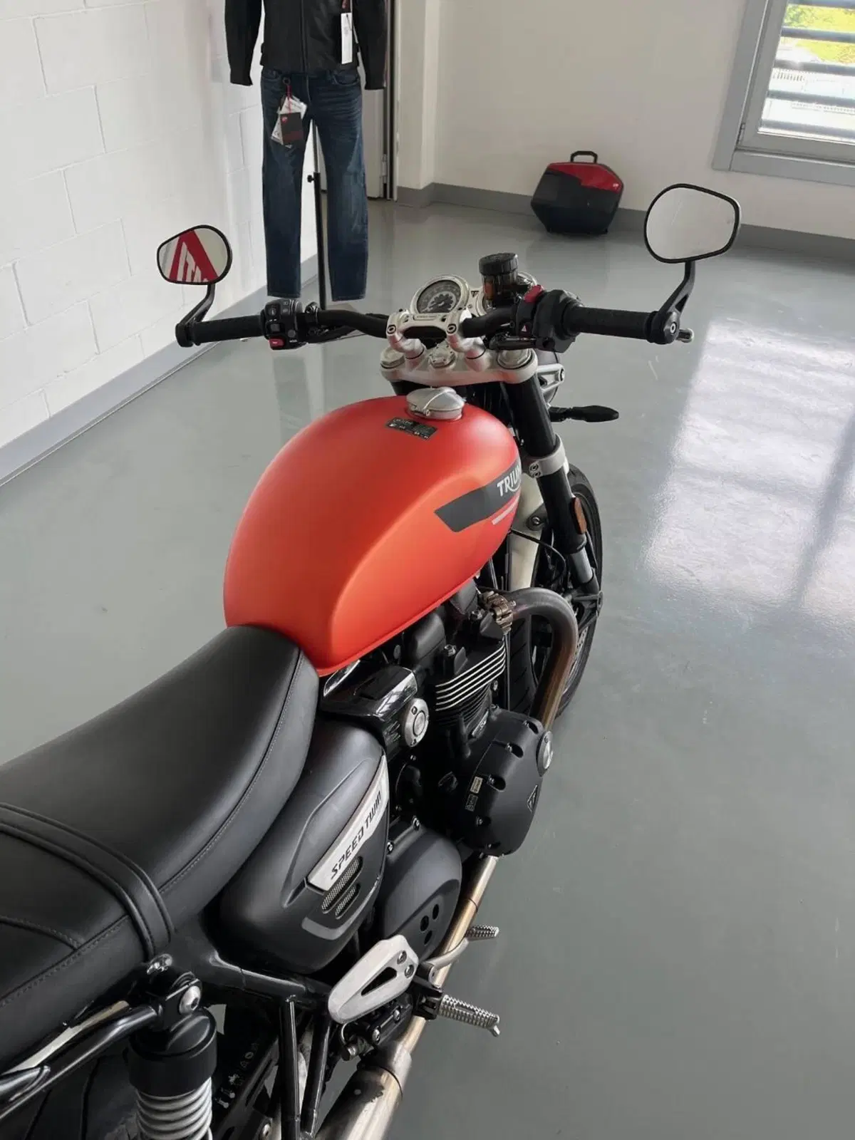 Triumph Speed Twin 1200 (2021 - 24) (4)