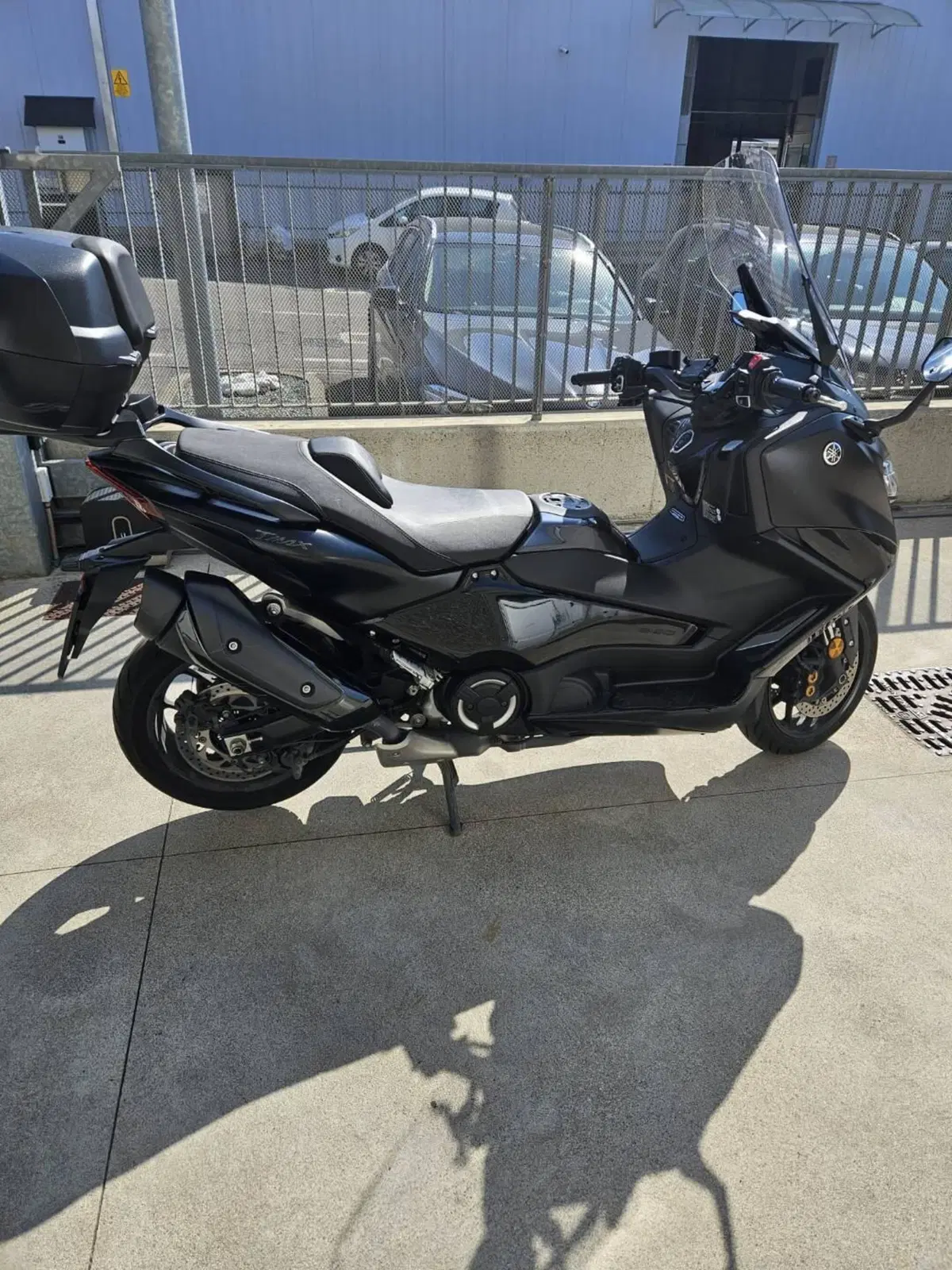 Yamaha T-Max 560 Tech Max (2022 - 24) (3)