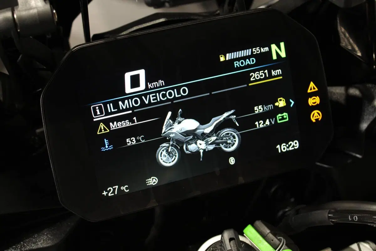 Bmw F 900 XR (2025 - 27) (6)