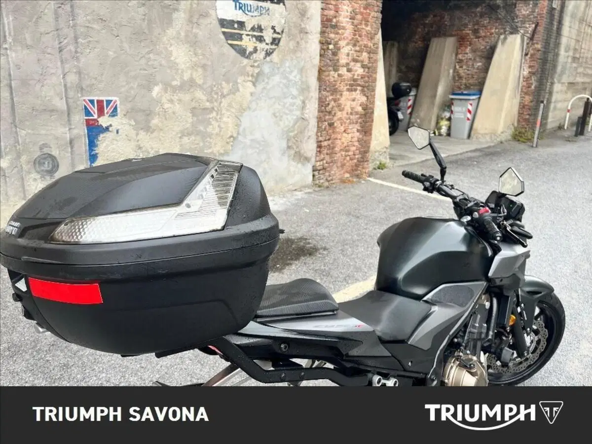 Honda CB 500 F (2021) (15)