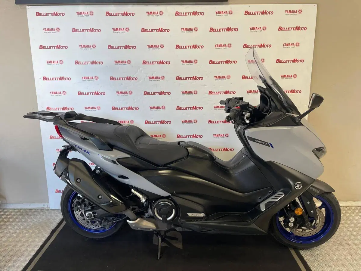 Yamaha T-Max 560 (2020 - 21) (2)