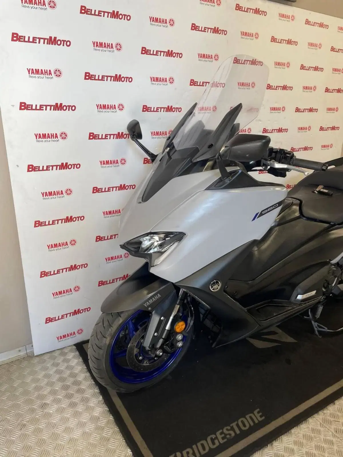 Yamaha T-Max 560 (2020 - 21) (6)