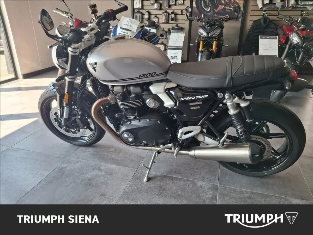 Triumph Speed Twin 1200 (2025 - 26) (5)
