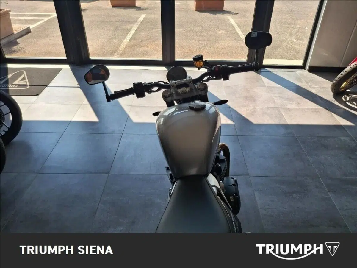 Triumph Speed Twin 1200 (2025 - 26) (4)