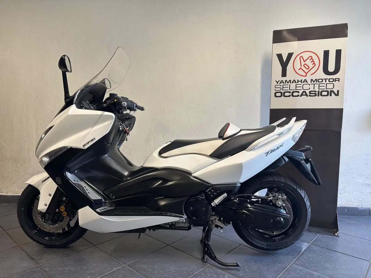 Yamaha T-Max 500 White Max (2010 - 11) (2)