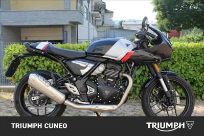 Triumph Thruxton 400 (2026) usata
