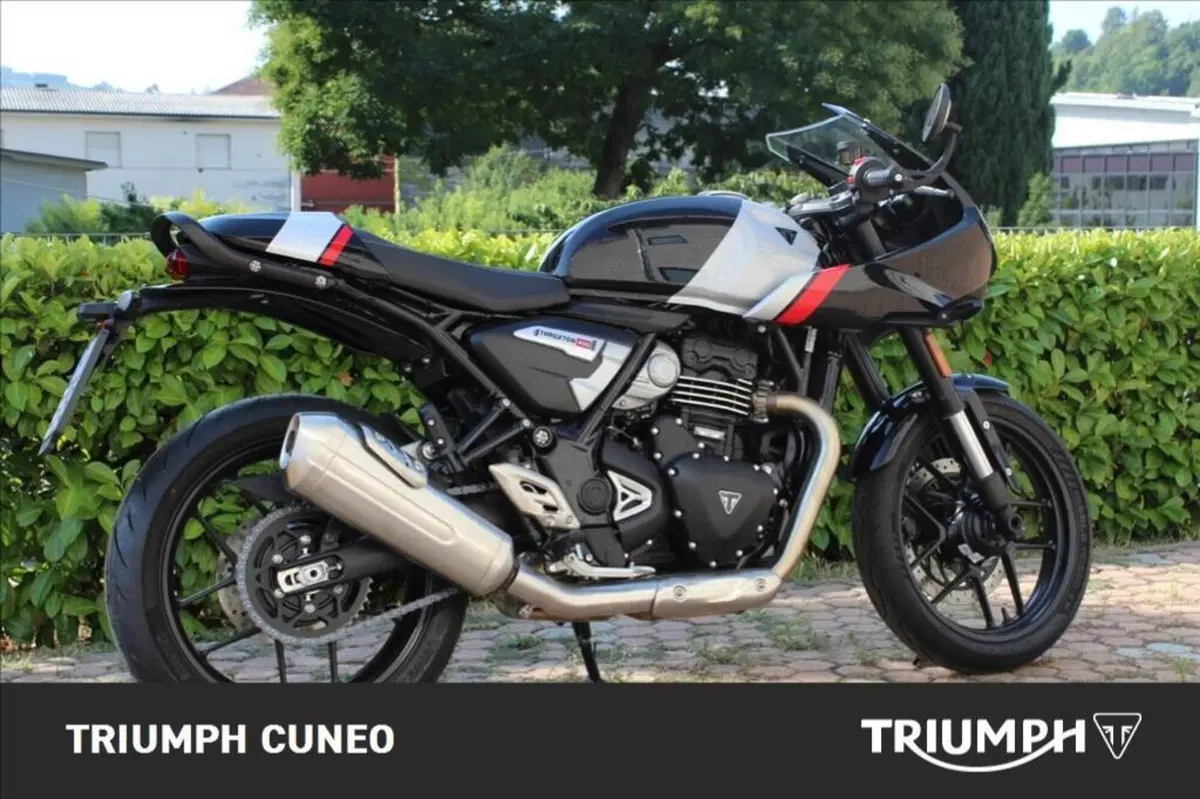 Triumph Thruxton 400 (2026) (4)