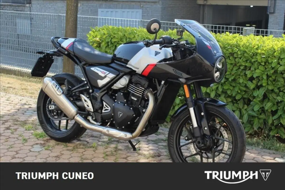 Triumph Thruxton 400 (2026) (3)