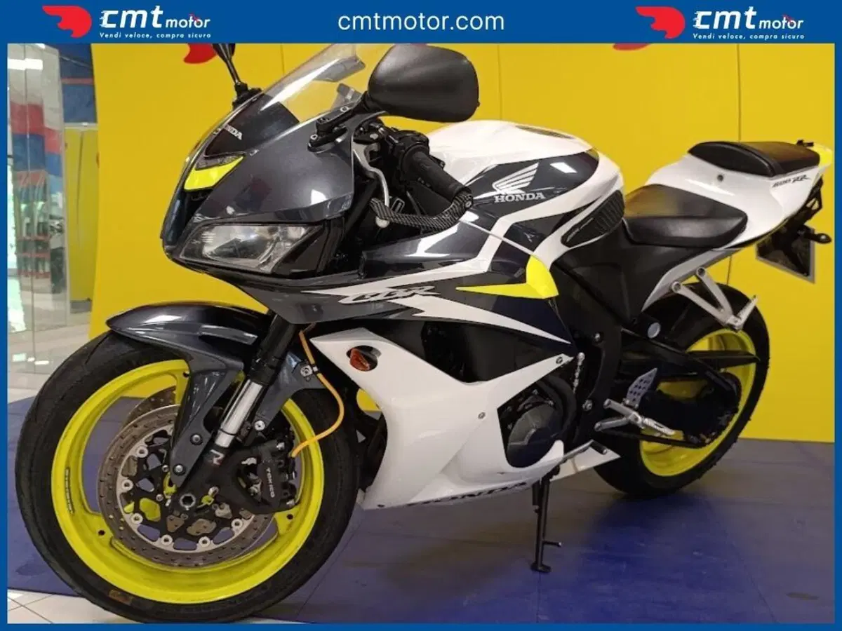 Honda CBR 600 RR (2009 - 12) (2)