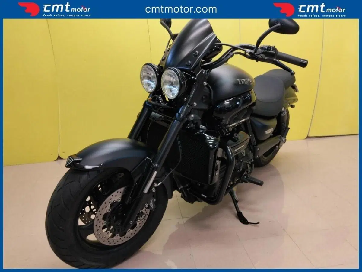 Triumph Rocket 3 Roadster ABS (2010 - 17) (2)