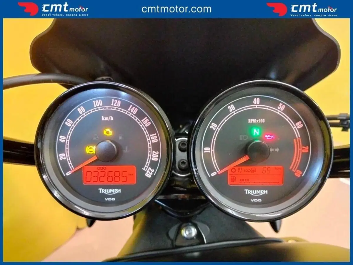 Triumph Rocket 3 Roadster ABS (2010 - 17) (5)