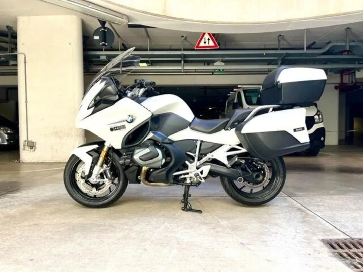 Bmw R 1250 RT (2021 - 25) (2)