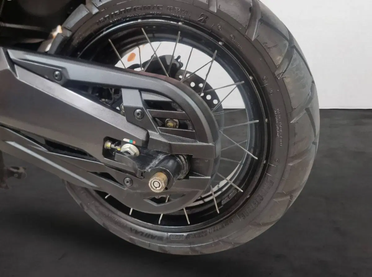 Honda X-ADV 750 DCT (2021 - 24) (7)