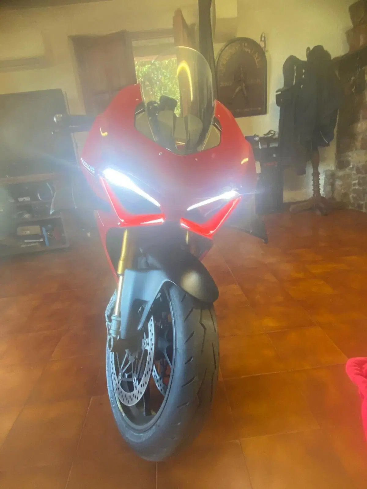 Ducati Panigale V4 S 1100 (2021) (13)