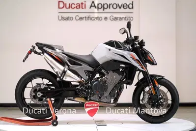 KTM 790 Duke L (2023 - 24) usata