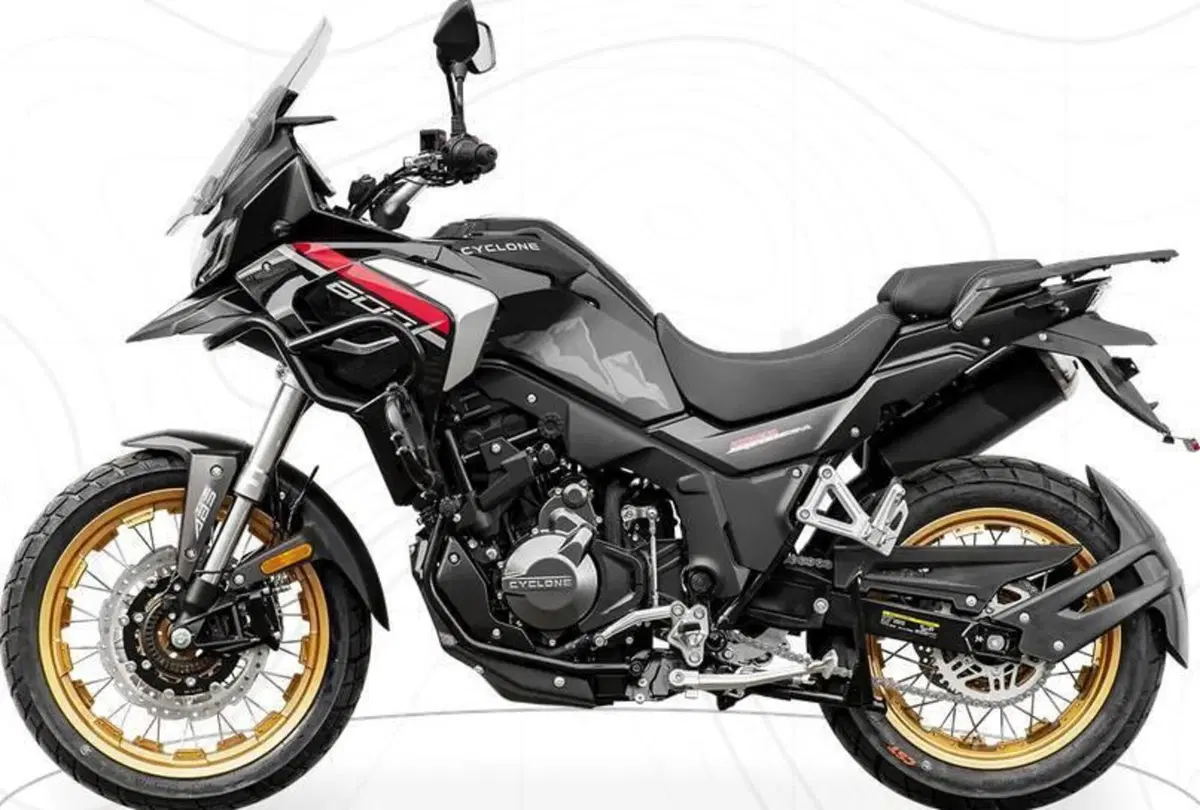Cyclone RX600 (2025 - 26) (4)