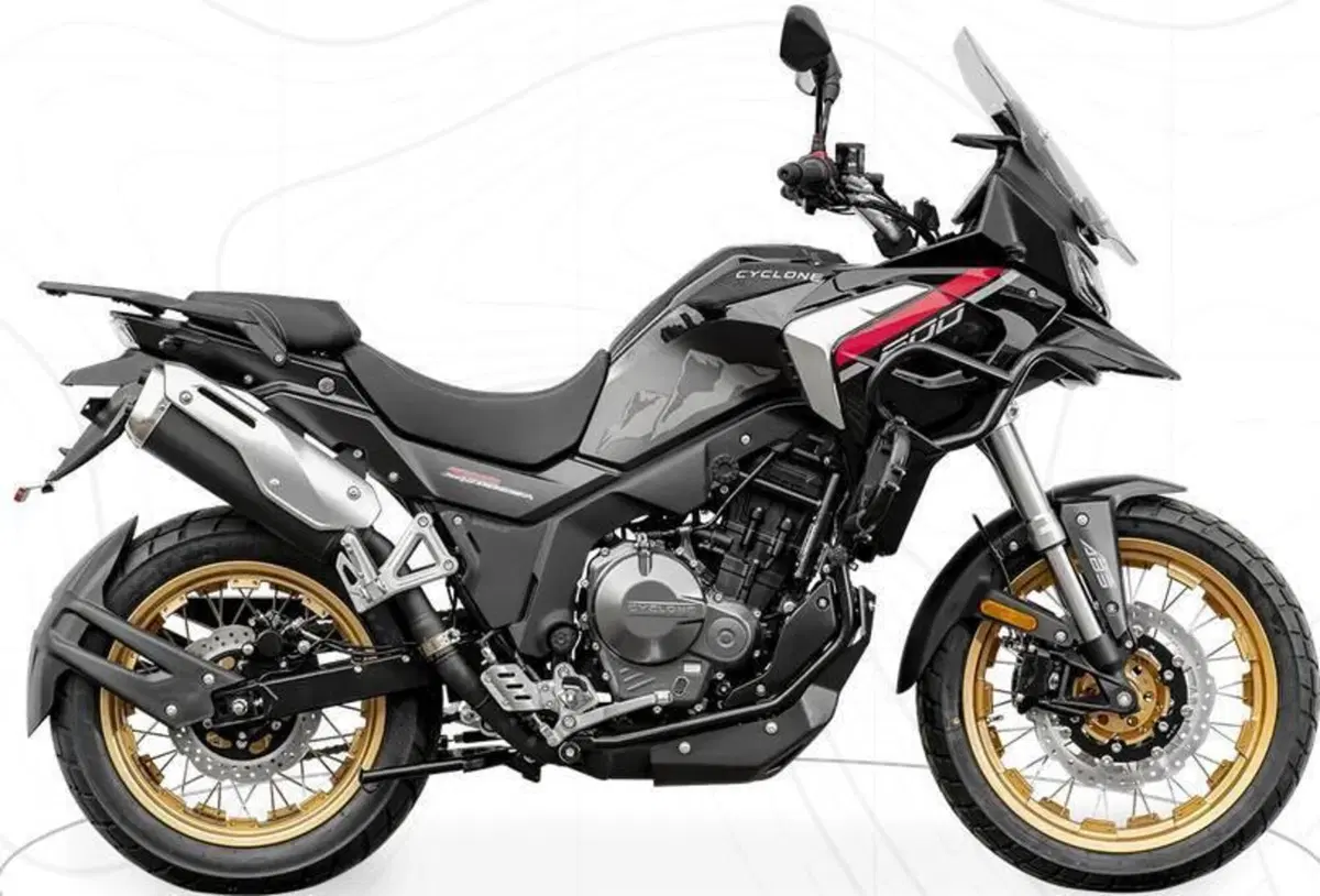 Cyclone RX600 (2025 - 26) (10)